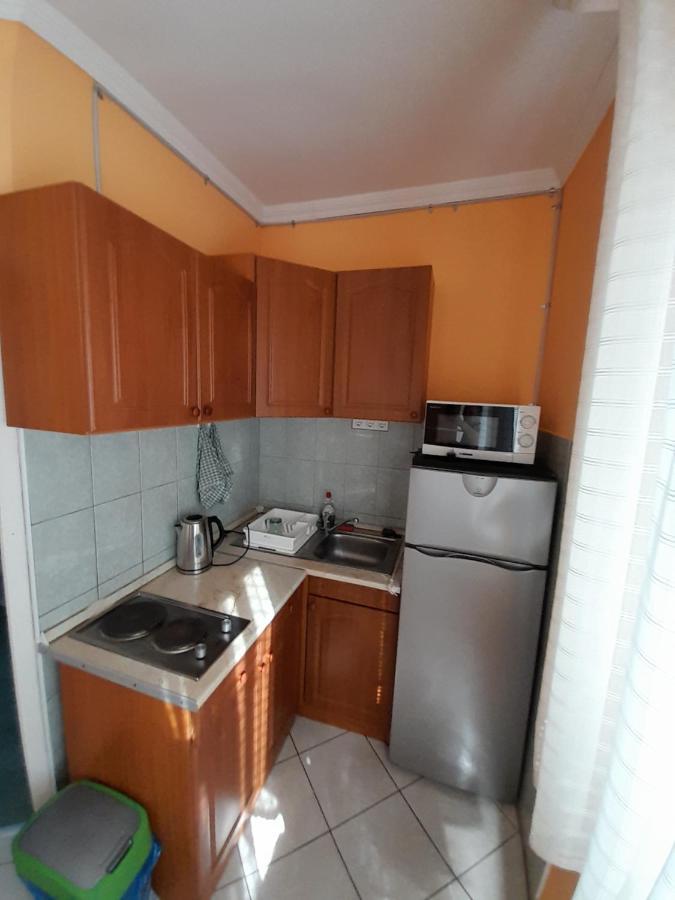Napsugar Vendeghaz Apartment ทิสเซาอีแวรอช ภายนอก รูปภาพ